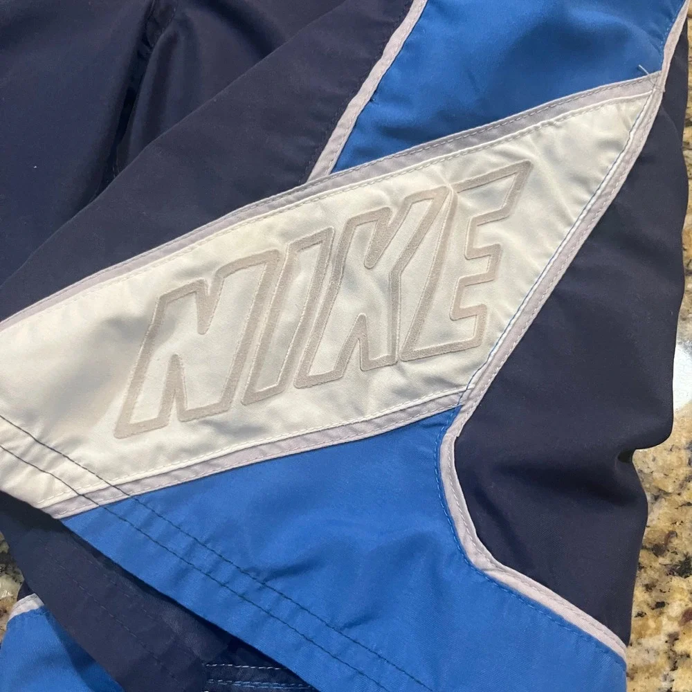 Nike Mens Swim Trunks Navy Blue White‎ Colorblock Mesh Lined Board Shorts Size M